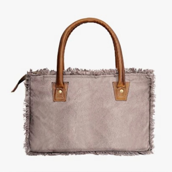 Canvas Tote Bag Star - Small discoloration spot on bottom of bag see pic - Picture 2 of 14